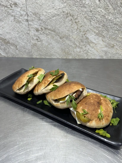 מגש אירוח פיתה ביס