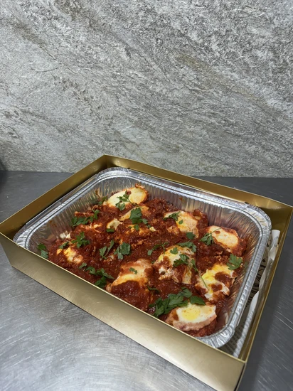 מגש אירוח שקשוקה ים תיכוני