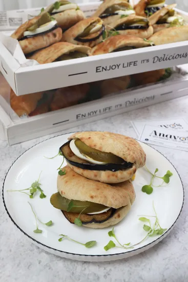 מגש אירוח 15 יח' פיתה ביס