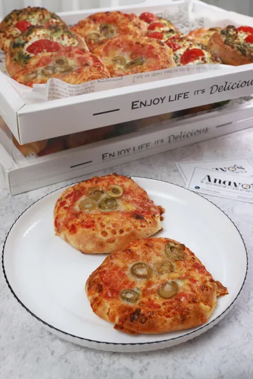 מגש אירוח 15 יח' מיני פיצות